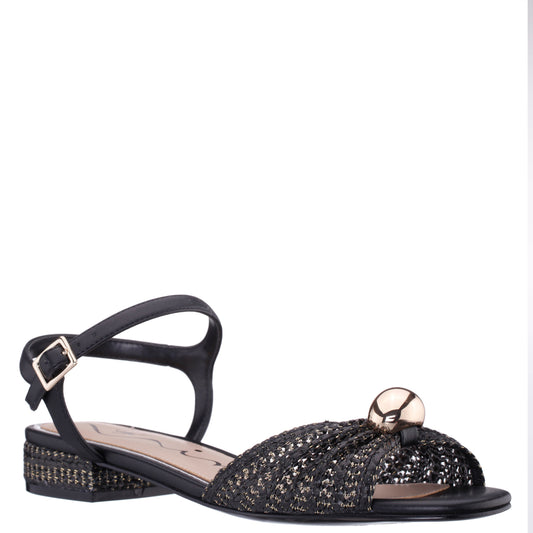 Slater Black Flat Sandal Flat-Shoe | Nina Shoes