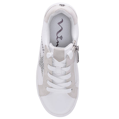 Girls Zicky White lace up star studded sneakers | Nina Shoes